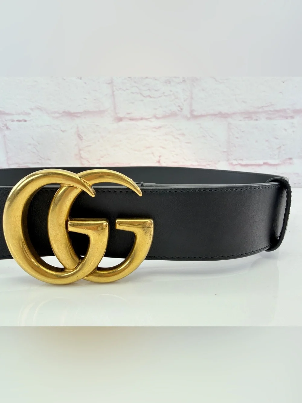 Gucci Black Leather Belt with Gold Double G Buckle